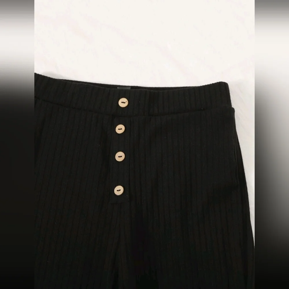 2 pc set - Picture 2 of 3